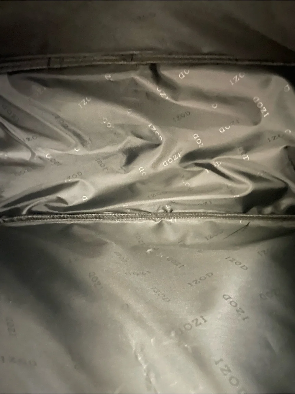 NEW Izod Large Duffle Bag ~ Gray/Black